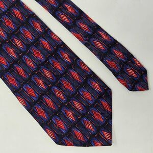 BETTINI ITALY SILK TIE RED BLUE GEOMETRIC DIAMONDS TEXTURED LUXURY 4" X 59"